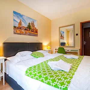 Hotel Bobbio, Budapest
